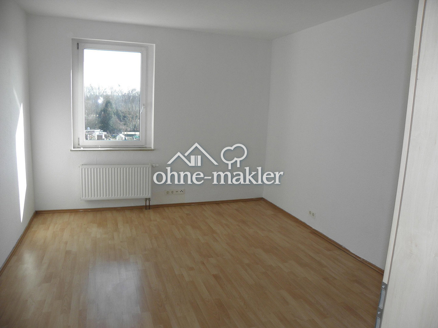 Helle 2-Zimmerwohnung in Magdeburg-Lemsdorf, 39118 Magdeburg (Lemsdorf Reform Sudenburg)