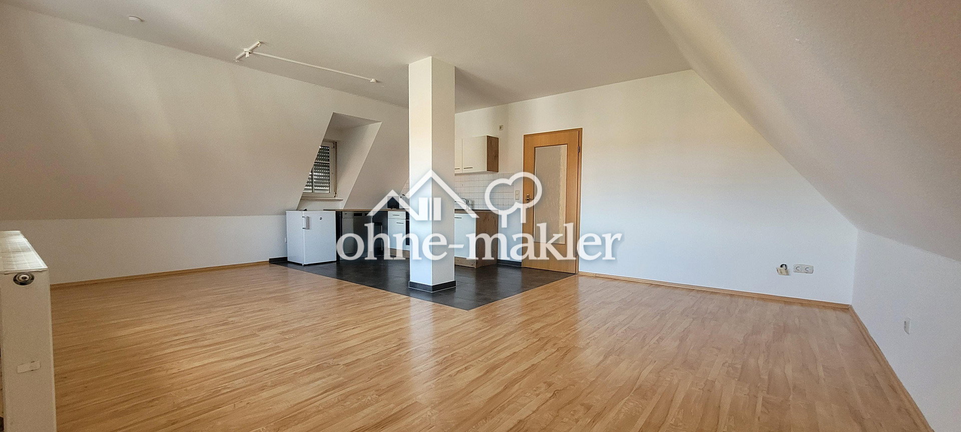 Helle Dachgeschosswohnung in Ipsheim – Ihr neues Zuhause, 91472 Ipsheim