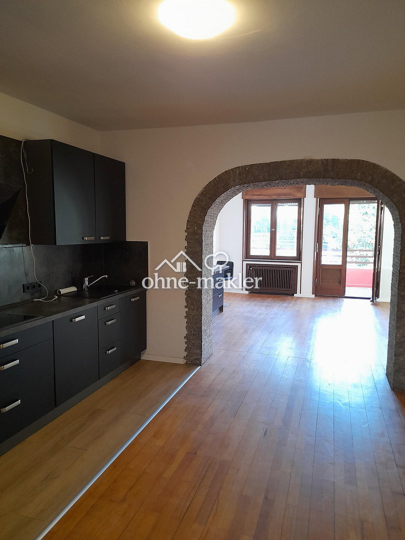 Zentrale 2-Zimmer-Wohnung mit Balkon in Düren, 52349 Düren