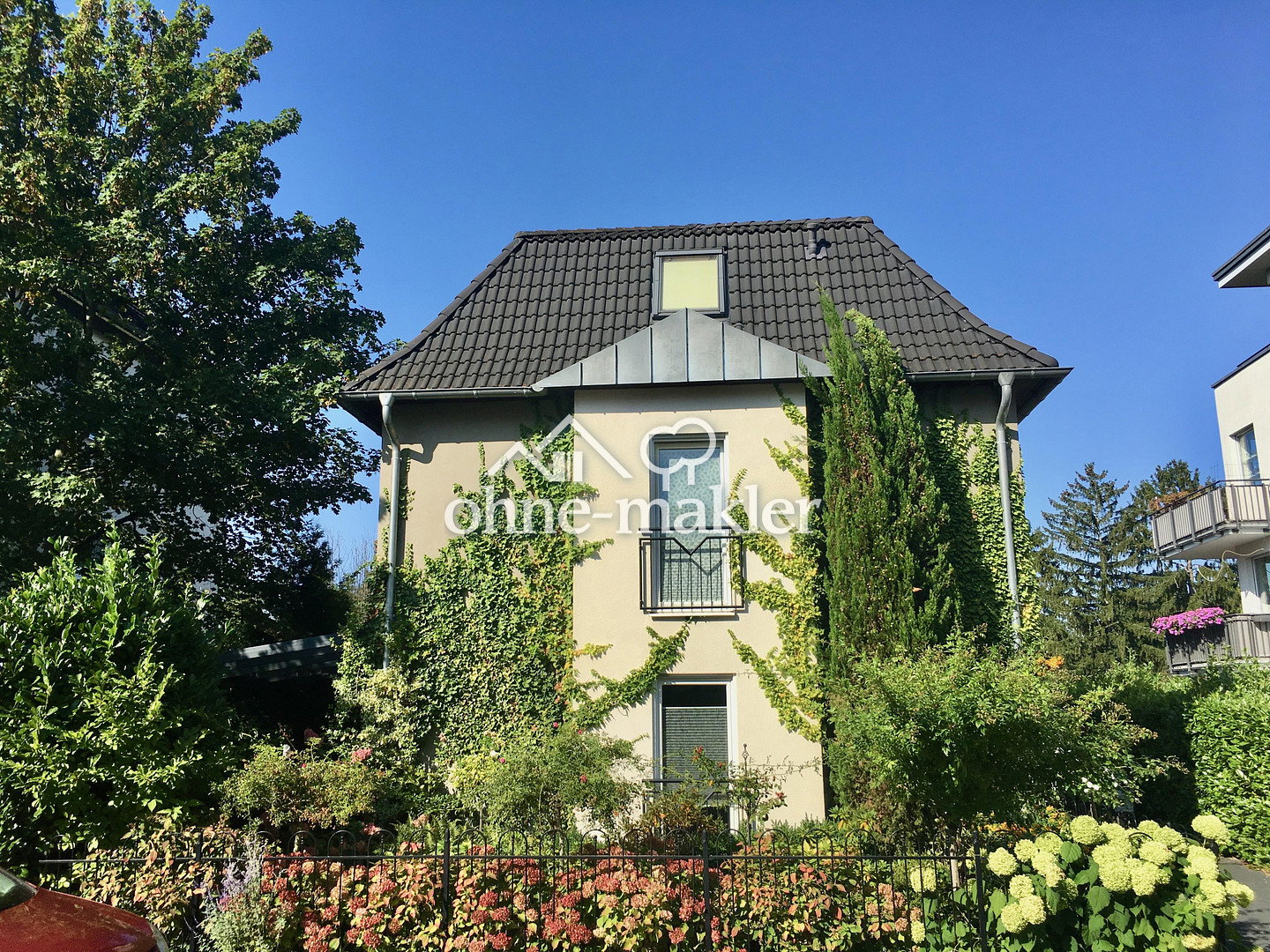 Doppelhaushälfte in ruhiger Sackgasse in Frankfurt-Ginnheim – provisionsfrei, 60431 Frankfurt am Main