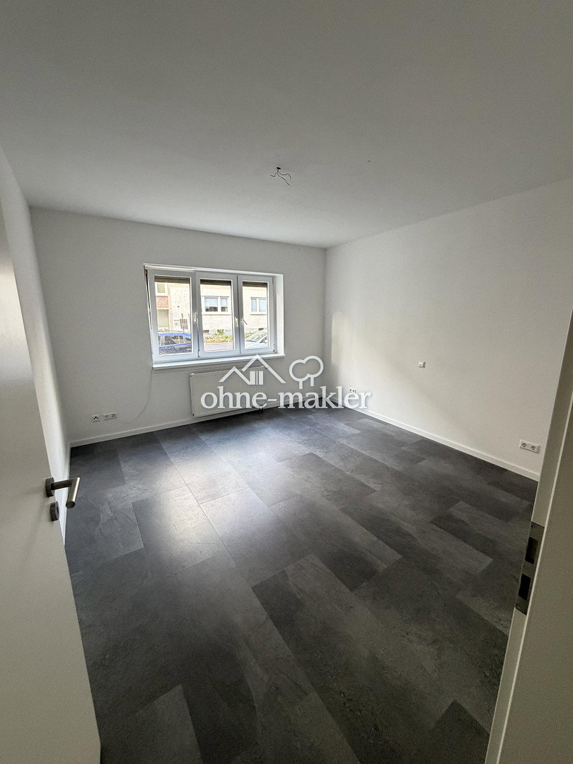 Neustadt renovierte 4-Zimmer-Wohnung mit Balkon, 67433 Neustadt an der Weinstraße (Haardt Lachen-Speyerdorf Neustadt-Stadt)