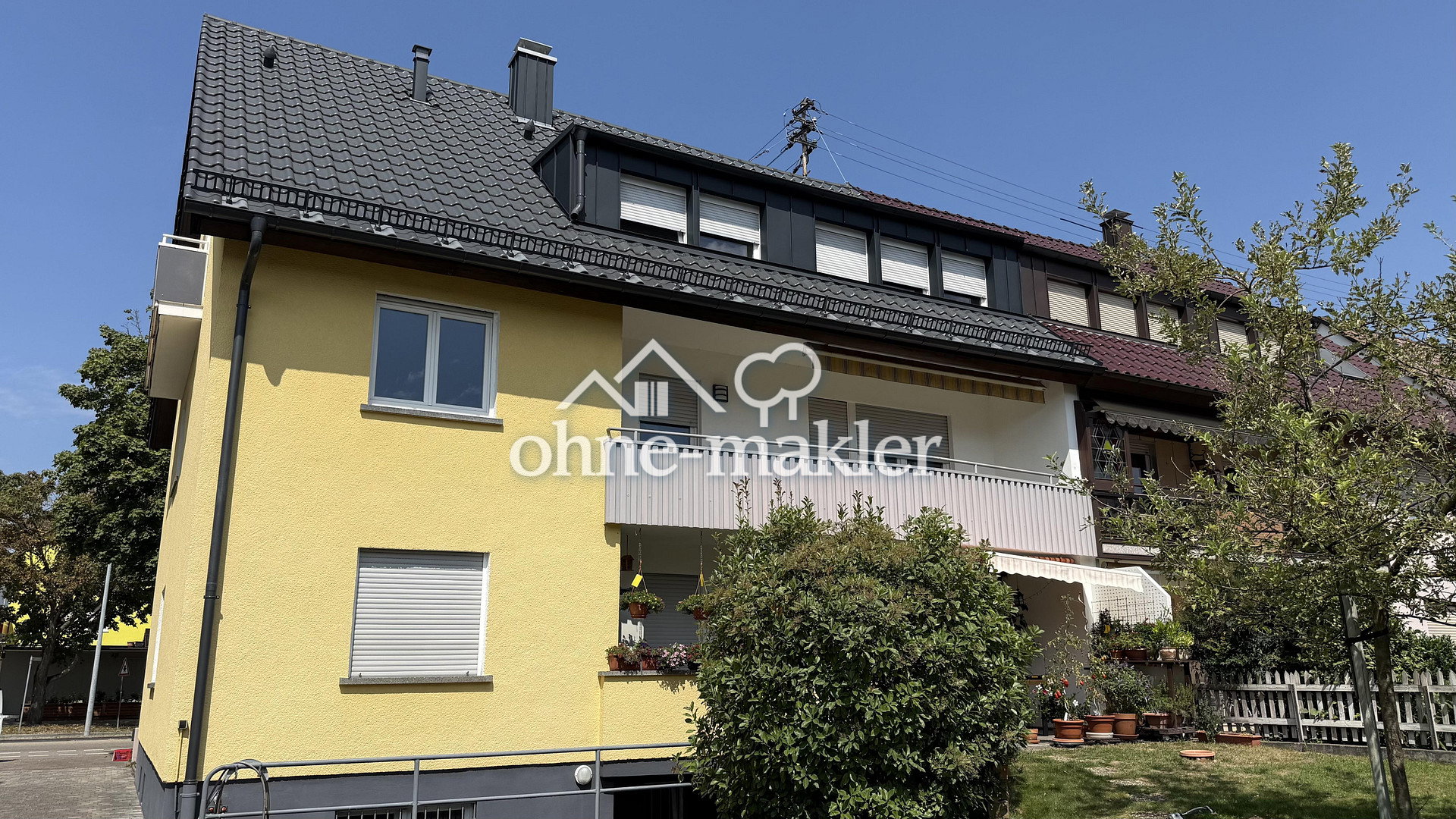 Dachgeschosswohnung in Karlsruhe - Balkon & neues Bad, 76187 Karlsruhe (Knielingen Maxau Mühlburg Nordweststadt)