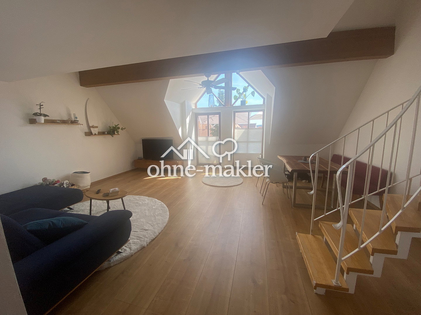 Weichs 3-Zimmerwohnung mit Dachspitz & Balkon, 85258 Weichs