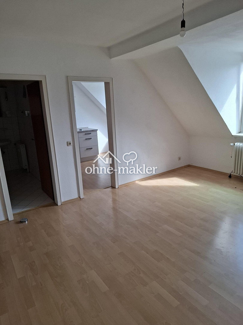 Charmantes 2-Zimmer-Apartment in Wuppertal, 42105 Wuppertal (Elberfeld)