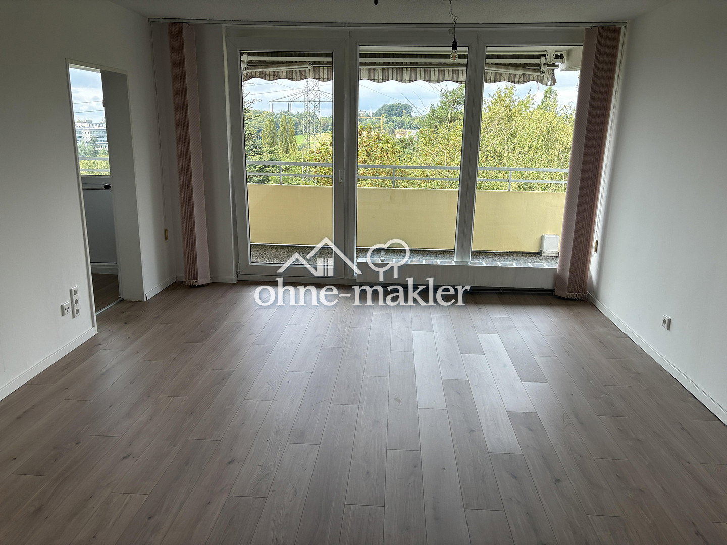 Bergisch Gladbach renovierte 2-Zimmer Wohnung, 51429 Bergisch Gladbach