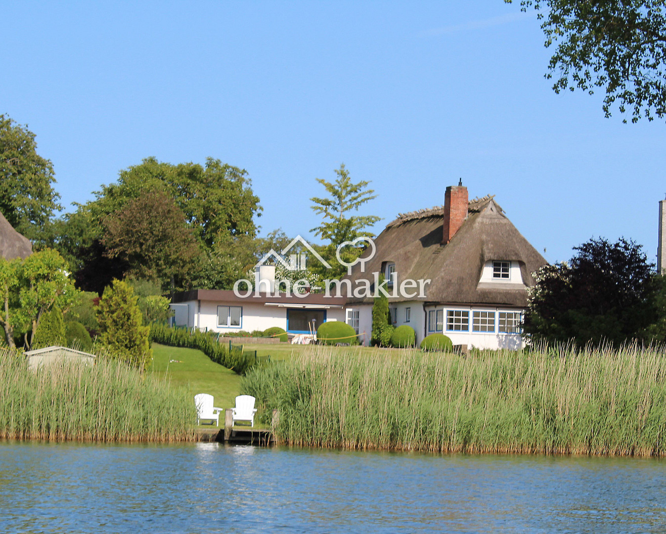Exklusive Reetvilla mit Schlei-Uferzugang, 24376 Kappeln