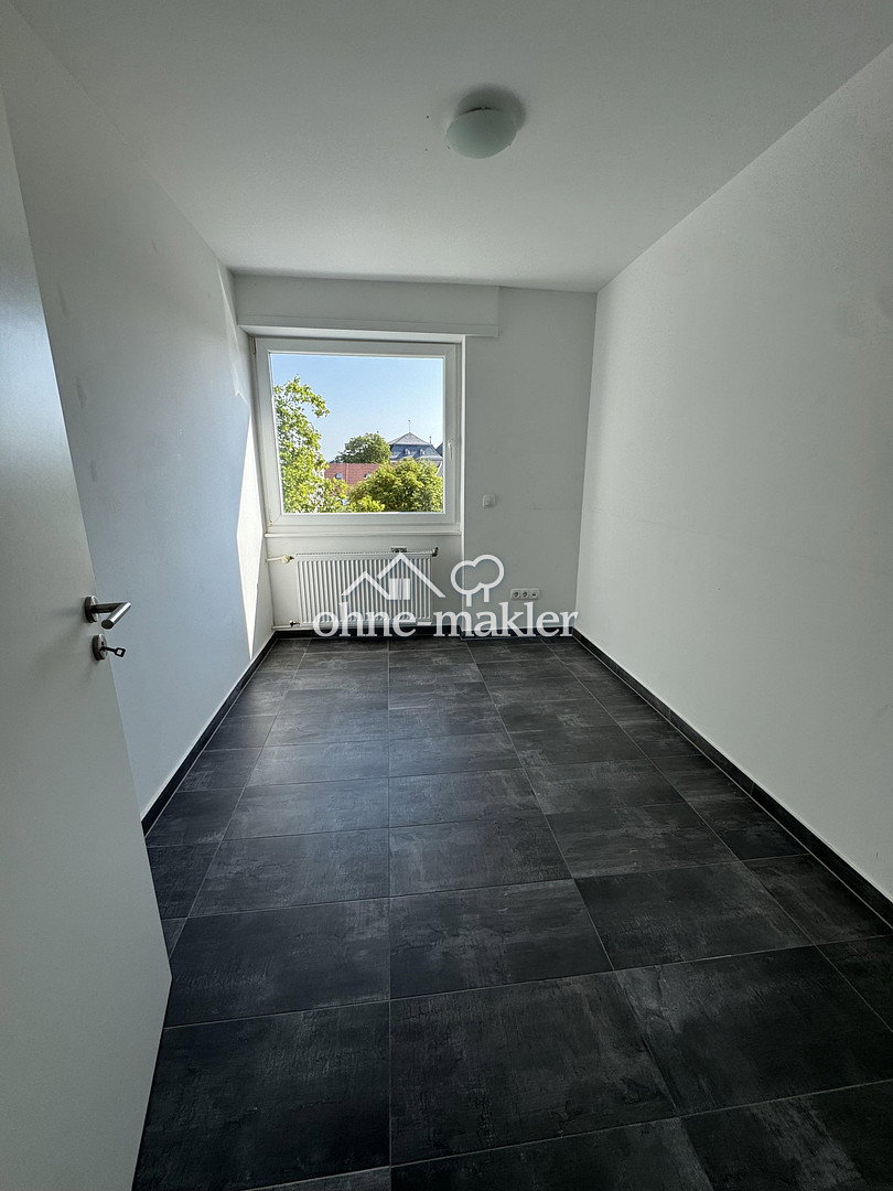 Ilvesheim Moderne 3-Zimmer Wohnung mit Balkon, 68549 Ilvesheim