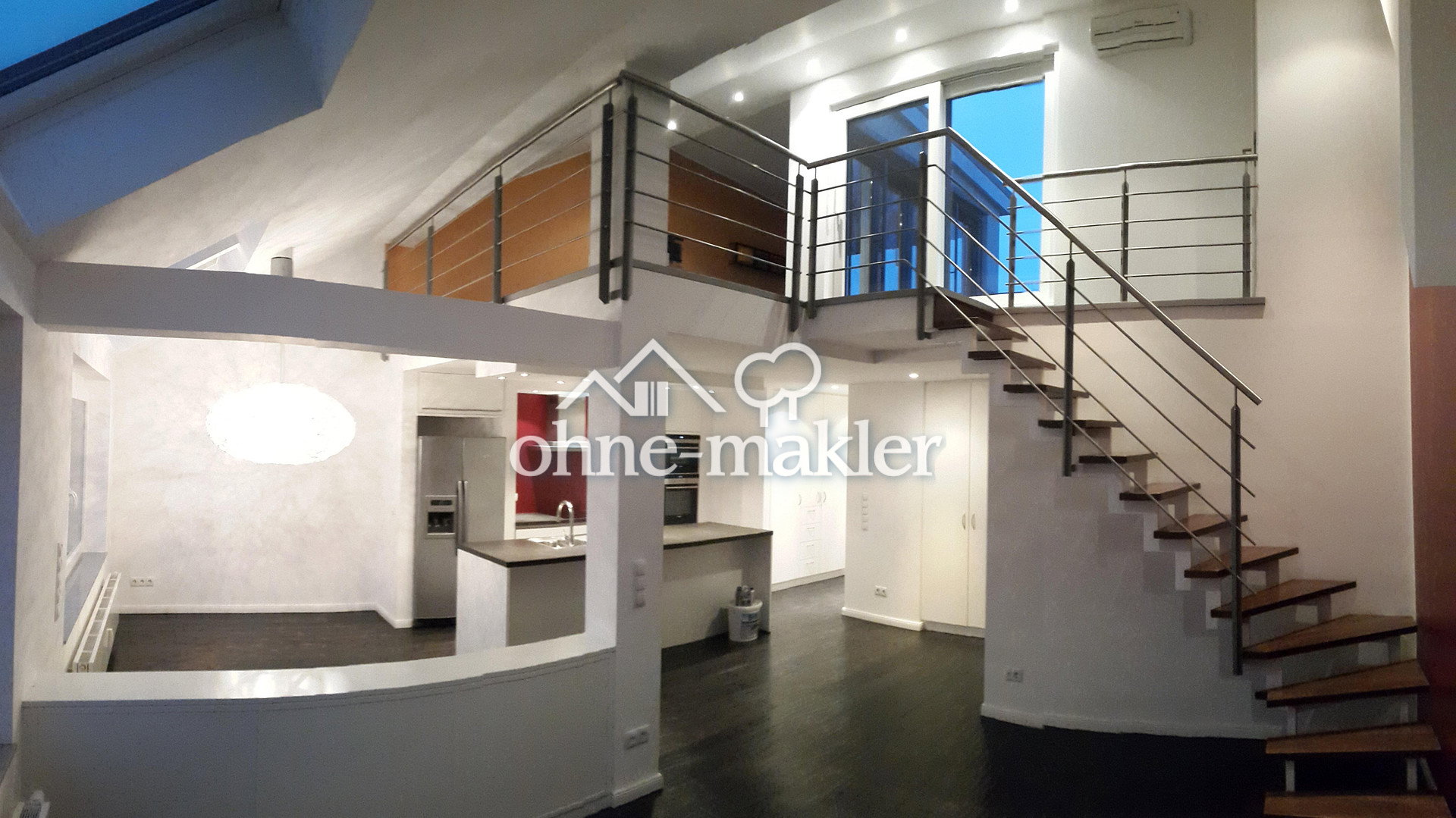 Dachgeschoss-Traum in Winterhude, 22303 Hamburg (Hamburg-Nord Barmbek-Nord Winterhude)