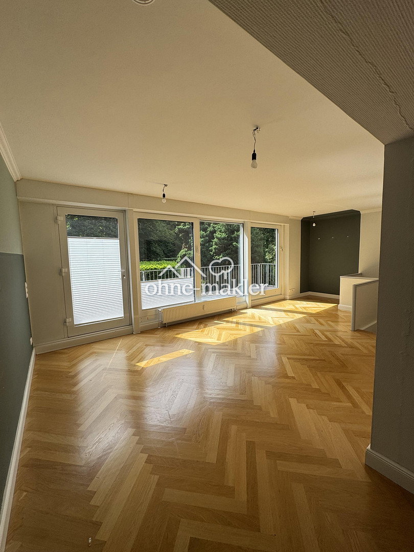 Grüne Ruhe in Niendorf – Terrasse & Parkett, 22459 Hamburg (Eimsbüttel Niendorf Schnelsen)