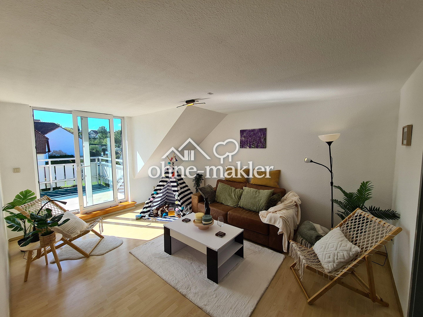 Charmante Wohnung mit Balkon in ruhiger Lage, 99837 Werra-Suhl-Tal