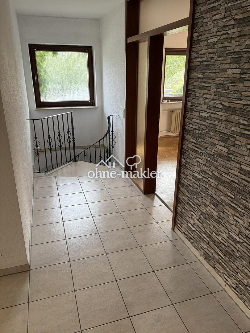 Maisonette in Brühl – Südbalkon & 2 Bäder, 68782 Brühl