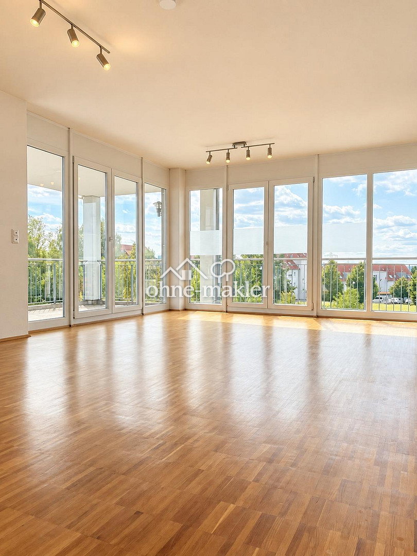 Traumwohnung mit Balkon in Würzburg-Lengfeld, 97076 Würzburg (Grombühl Lengfeld)