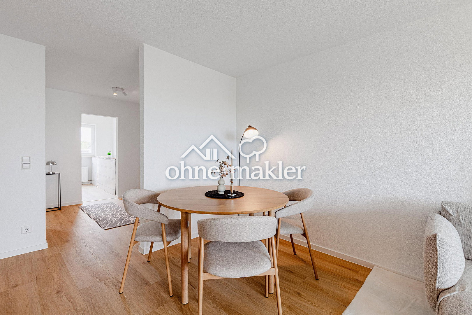 Ludwigsburg Helle 4 Zimmer Wohnung mit Balkon, 71634 Ludwigsburg