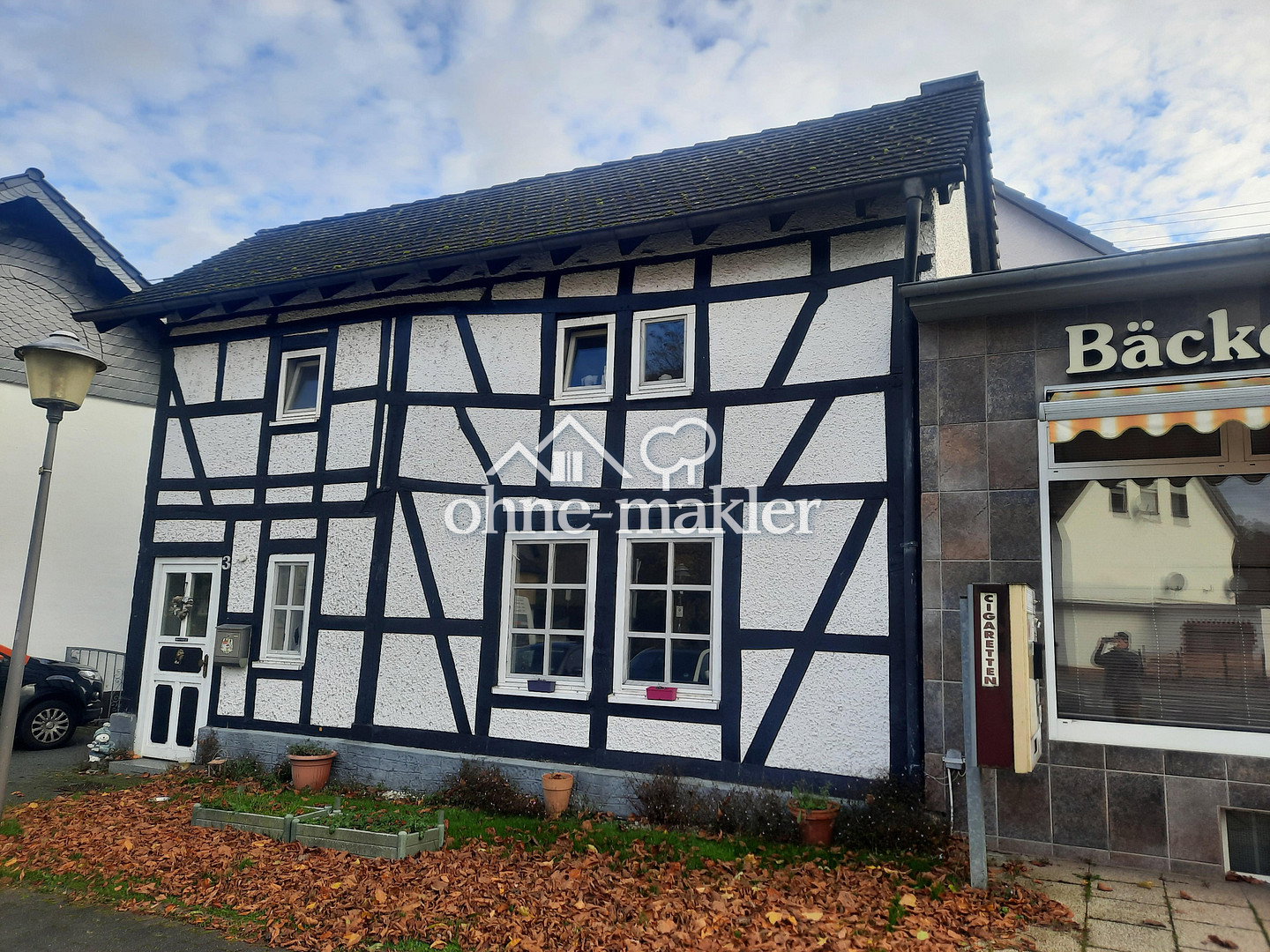 charmantes Haus am Kirchplatz in Peterslahr, 57632 Peterslahr