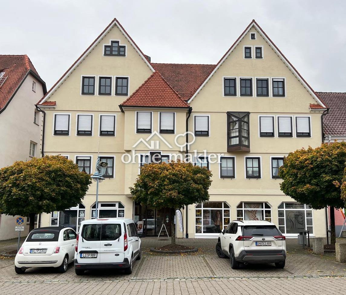 Marktplatzblick & zentrale Lage in Bad Buchau, 88422 Bad Buchau