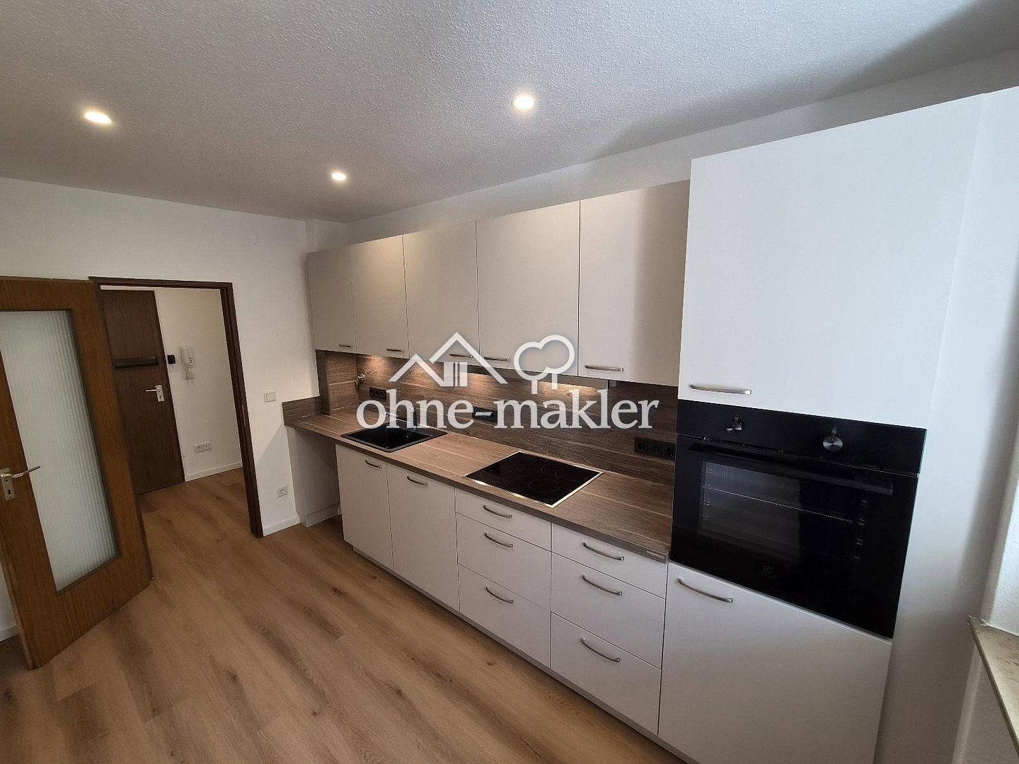 Renoviert & Balkon Ihr neues Zuhause in Erlangen, 91056 Erlangen