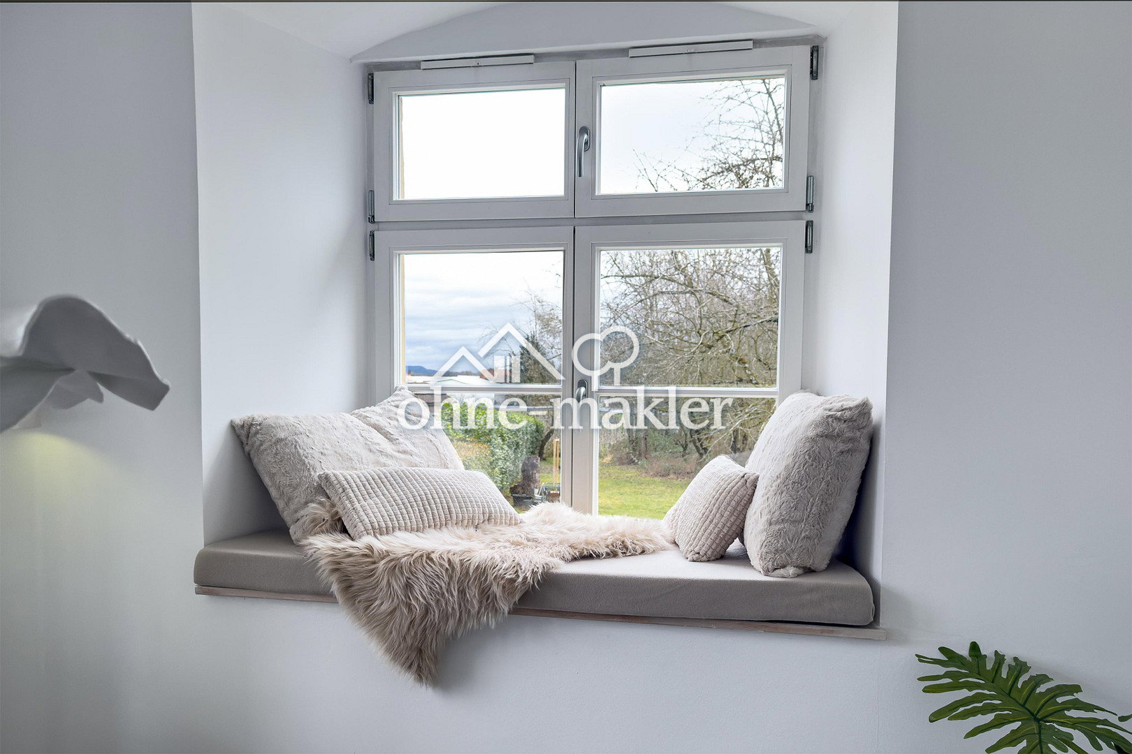 Schlosswohnung am See – Historisches Wohnen, 88048 Friedrichshafen