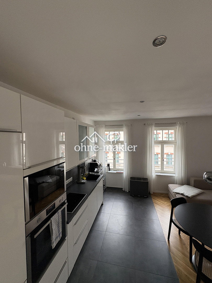 Traumwohnung in Leipzig – Balkon & Luxusküche, 4177 Leipzig (Altlindenau Lindenau)