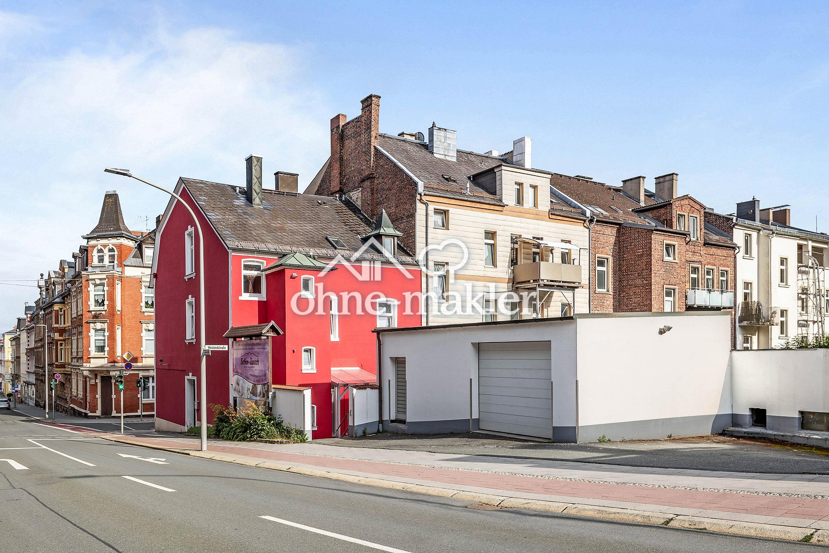 Großzügige Wohnung mit Terrasse in Hof, 95030 Hof (Epplas Innenstadt Osseck Unterkotzau Wölbattendorf)