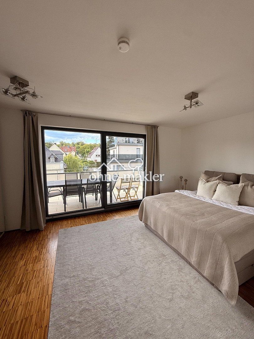 Penthouse mit Ausblick – Sonniger Wohnraum, 65193 Wiesbaden (Sonnenberg Wiesbaden)