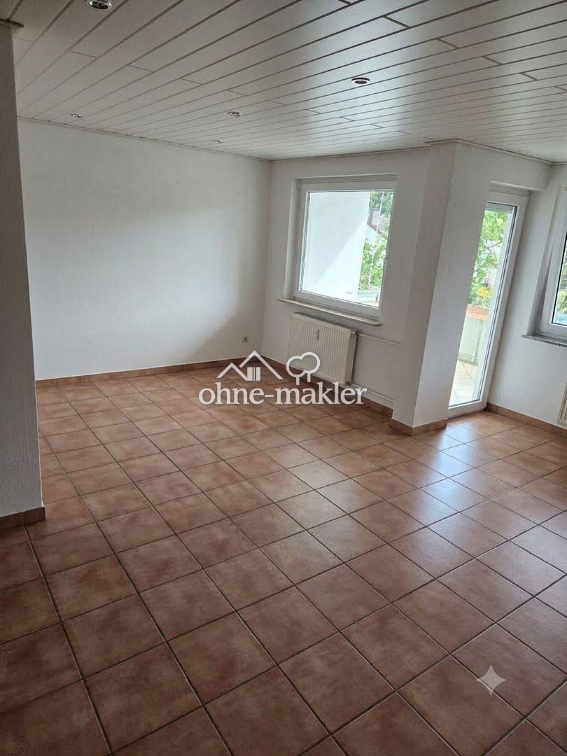 Sennestadt Charmante Wohnung mit Balkon & Stellplatz, 33689 Bielefeld (Dalbke Sennestadt)
