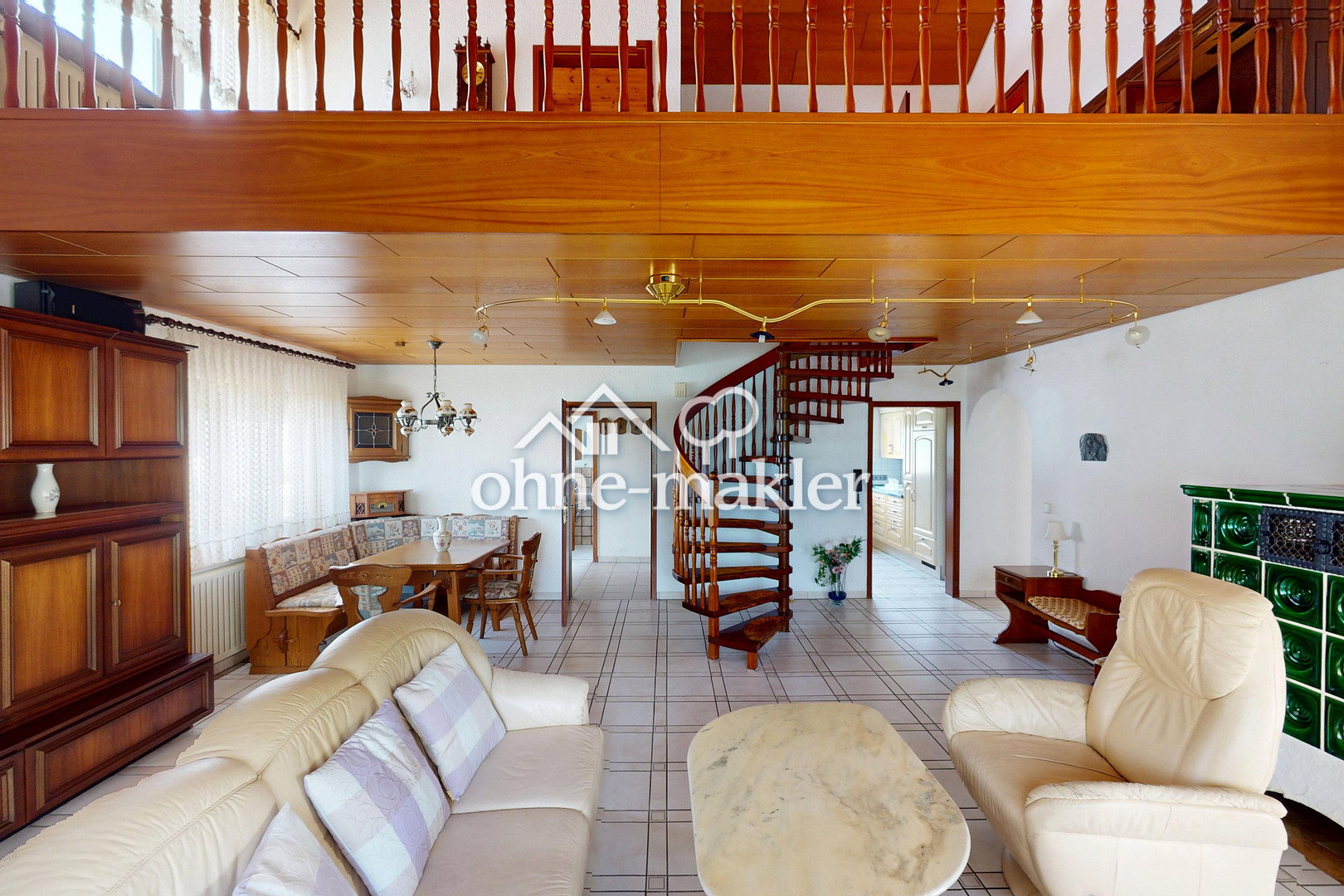 Familienparadies mit Galerie & Kamin, 72663 Großbettlingen