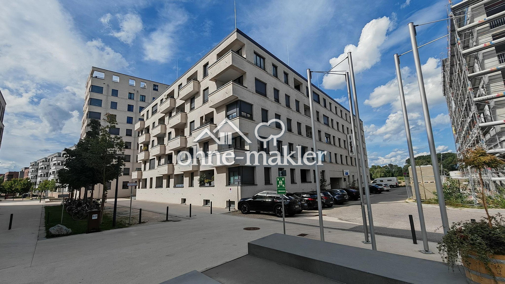 Familienfreundliche 4-Zi. Whg. mit Dachgarten, 93055 Regensburg (Brandlberg-Keilberg Burgweinting-Harting Innenstadt Ostenviertel Schwabelweis)