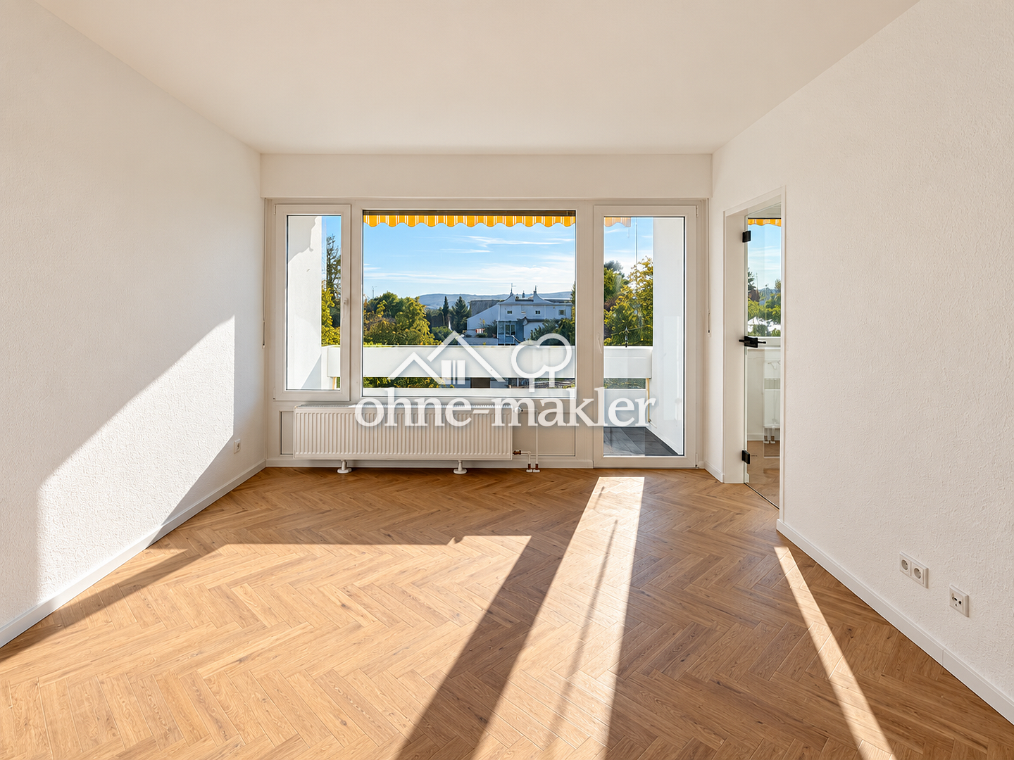 Sonnenbalkon & Tiefgarage – Ihr neues Zuhause, 65812 Bad Soden am Taunus