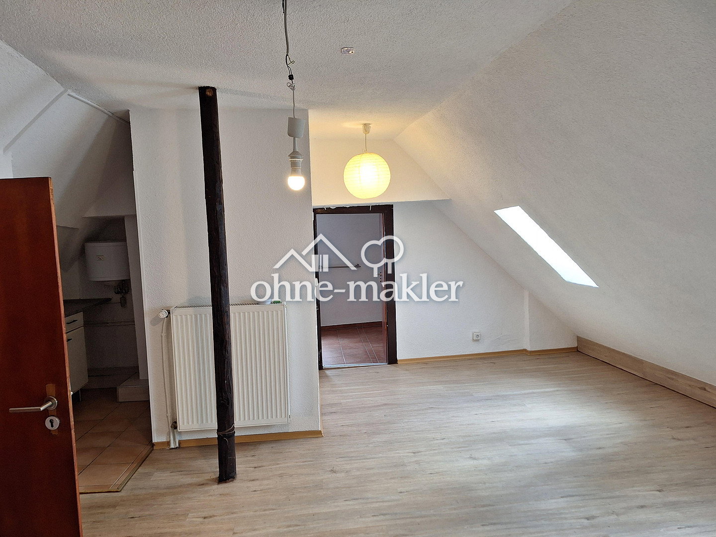 Dachgeschosswohnung in Worms – zentral & ruhig, 67547 Worms (Innenstadt Weinsheim)
