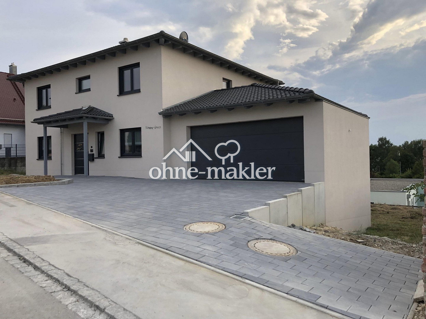 Architektenhaus mit Weitblick in Buttenwiesen, 86647 Buttenwiesen