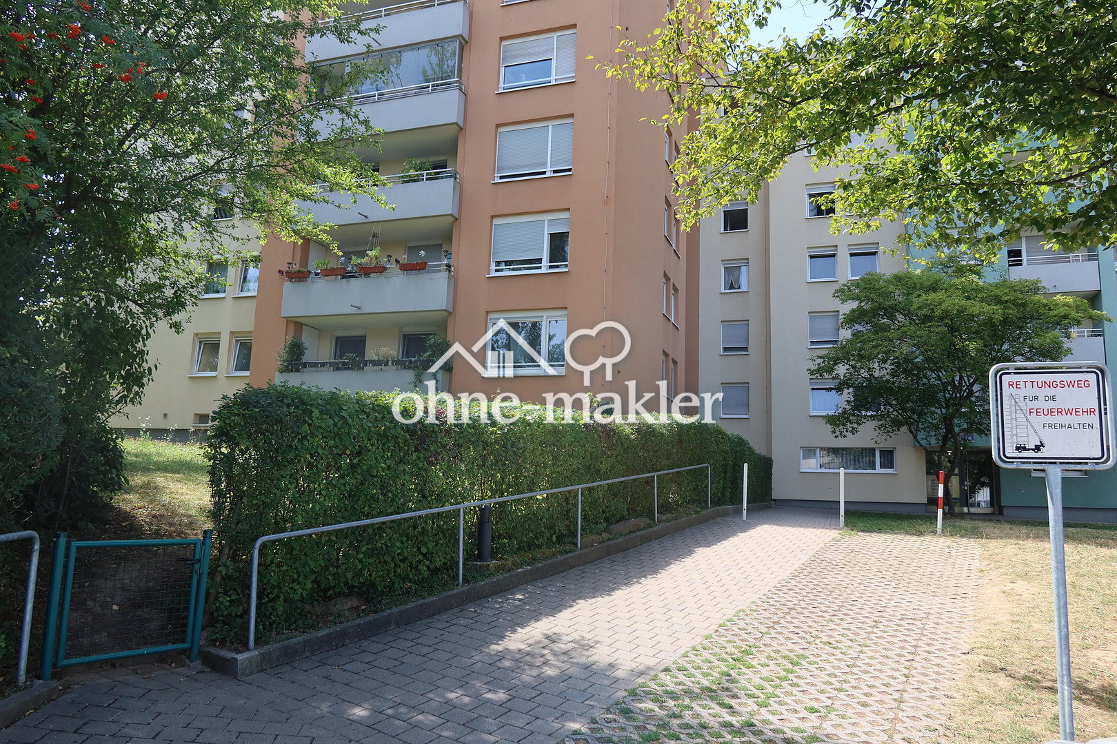 Niefern Gepflegte Wohnung mit Balkon & Stellplatz, 75223 Niefern-Öschelbronn