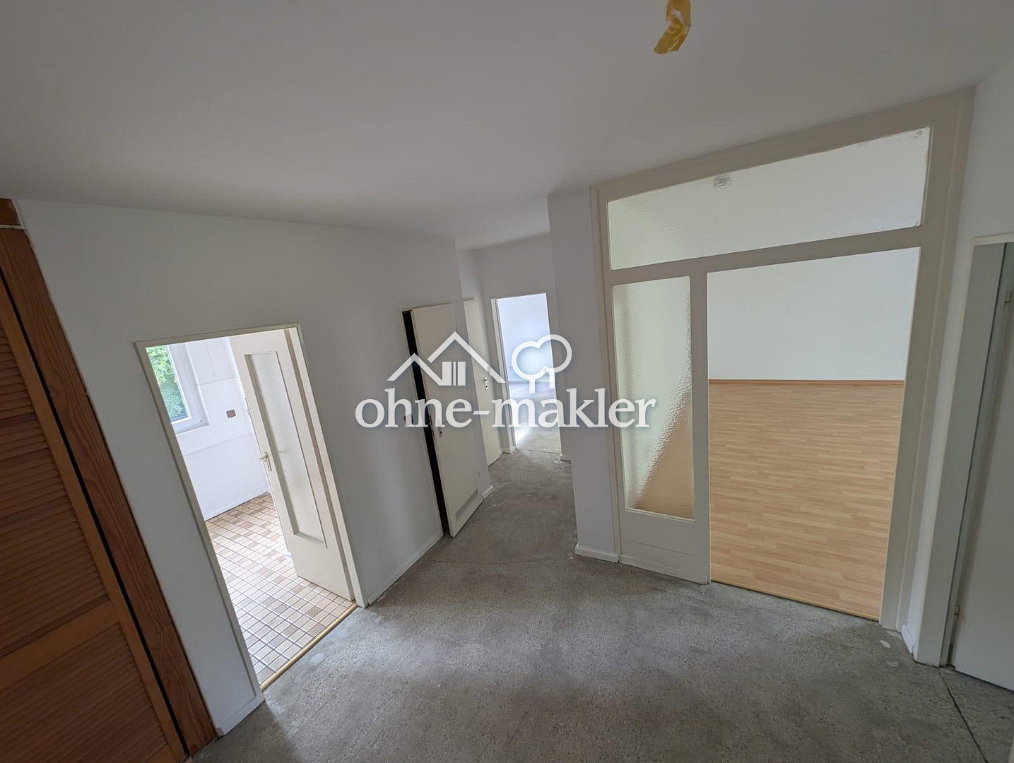 Berlin-Steglitz Helle Wohnung mit Südbalkon & Stellplatz, 12167 Berlin (Steglitz-Zehlendorf Steglitz)