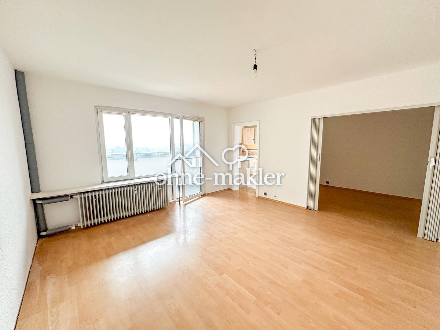 Köln-Brück Modernes Apartment mit Balkon genießen, 51109 Köln (Kalk Brück Merheim Neubrück Ostheim)