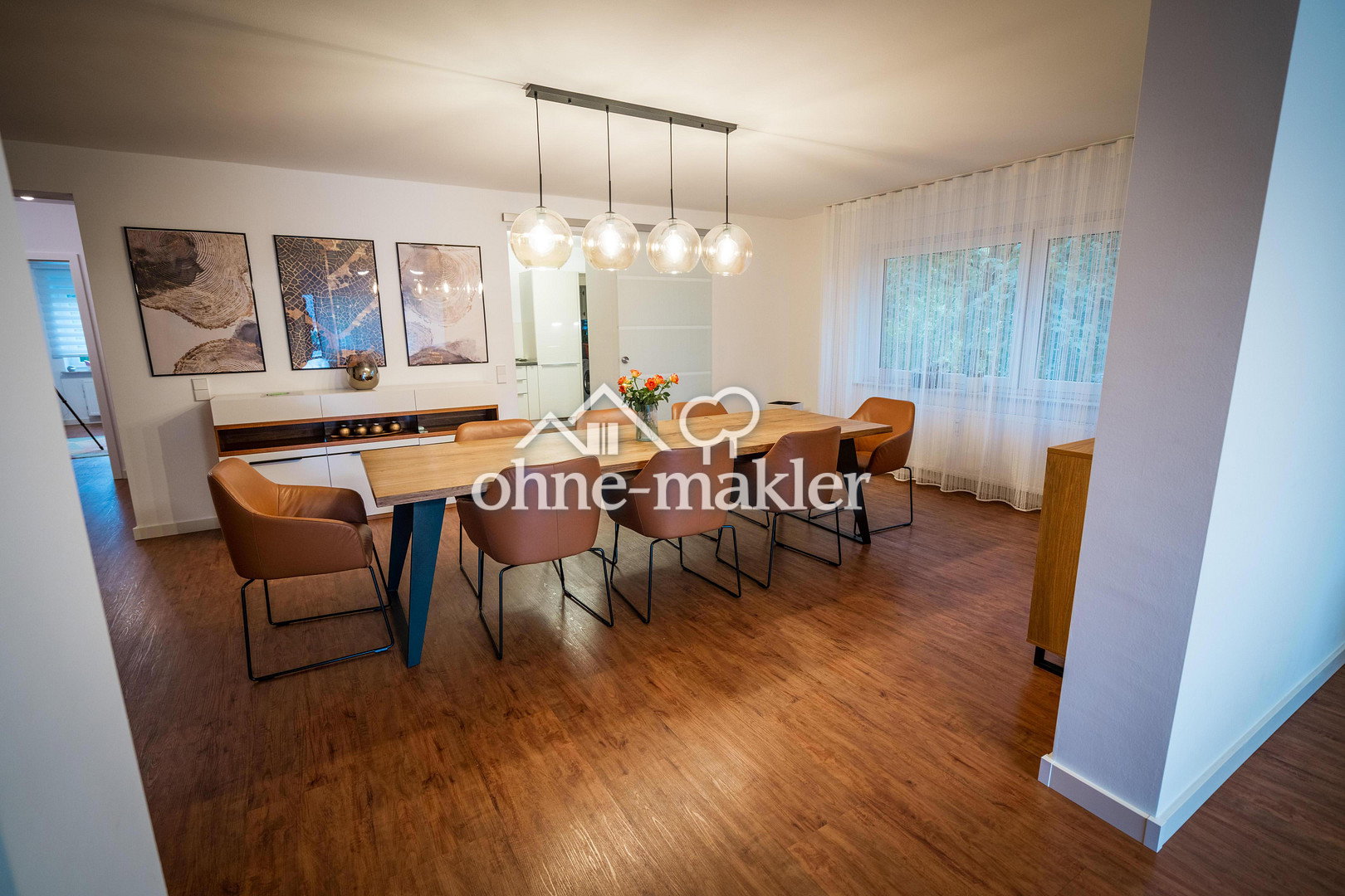 Großzügige 5-Zimmer-Wohnung in Niefern-Öschelbronn, 75223 Niefern-Öschelbronn