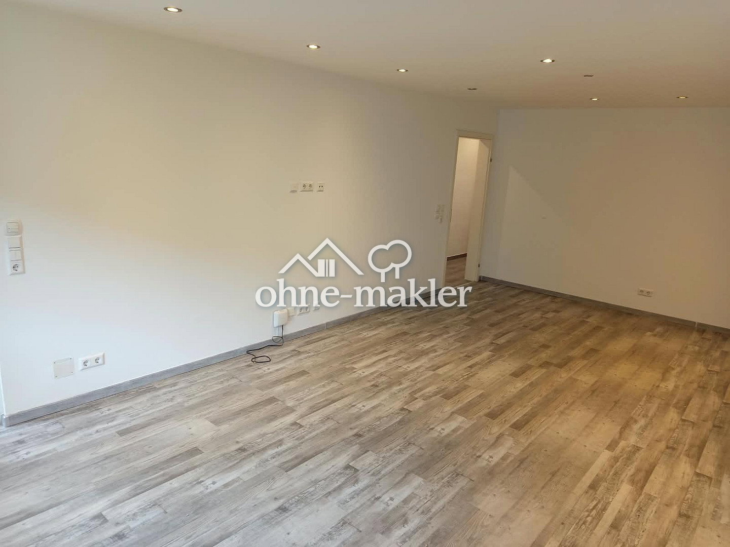 Familienfreundlich & modernisiert – Offenburg-Hildboltsweier, 77656 Offenburg