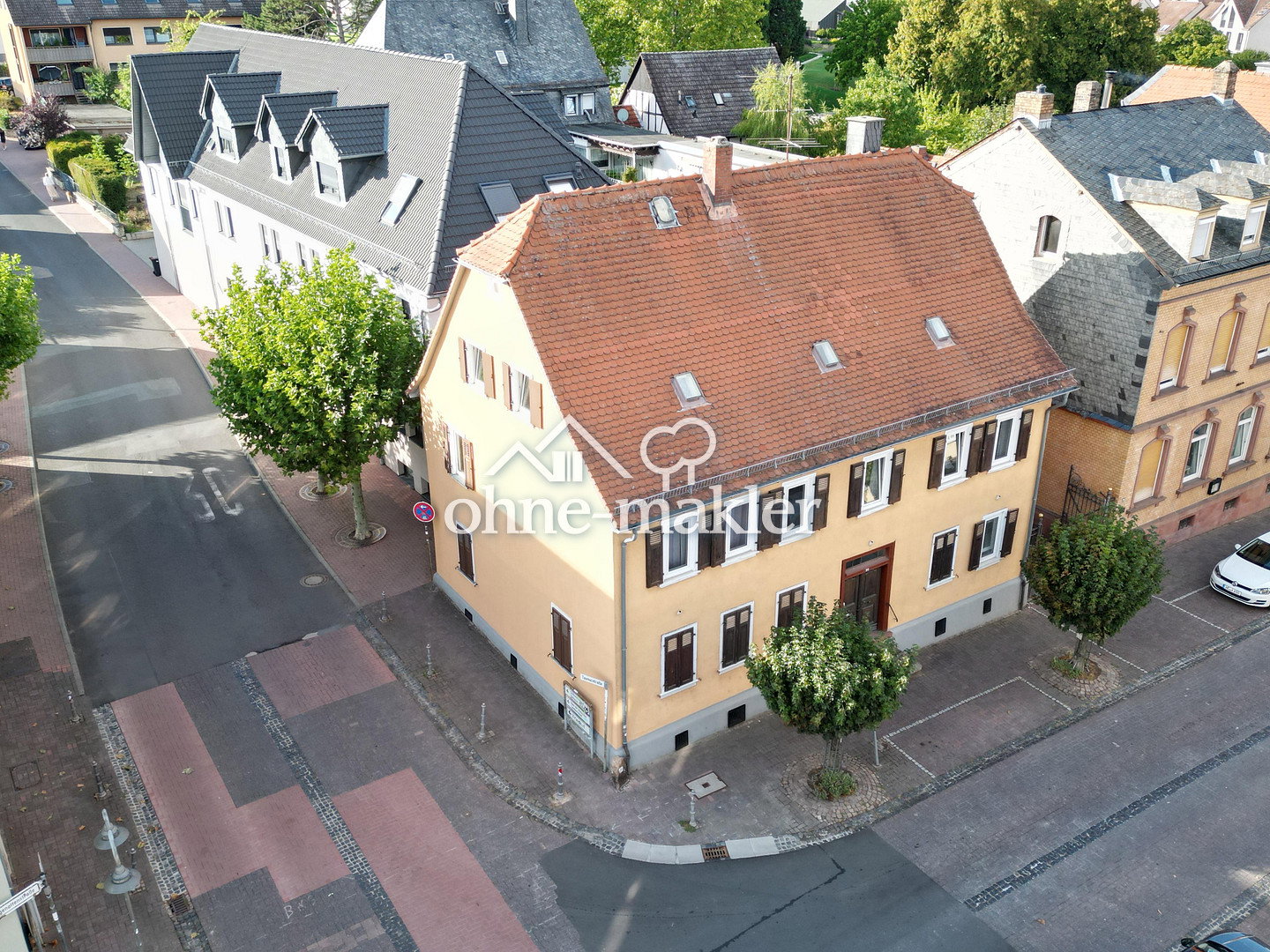Denkmal mit Geschichte – Ihr neues Zuhause, 61381 Friedrichsdorf