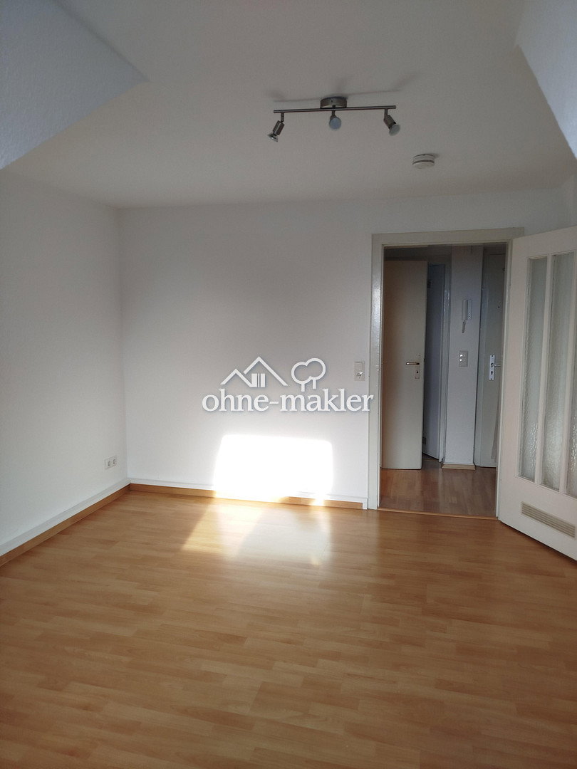 Helle 2-Zimmer Wohnung im Herzen von Kassel, 34119 Kassel (Mitte West)