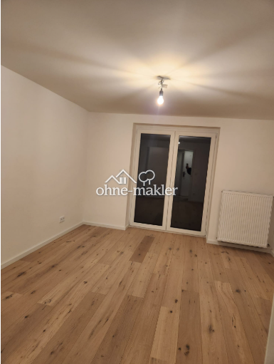 Helles WG-Zimmer mit Terrasse in München, 81825 München (Berg am Laim Trudering-Riem)