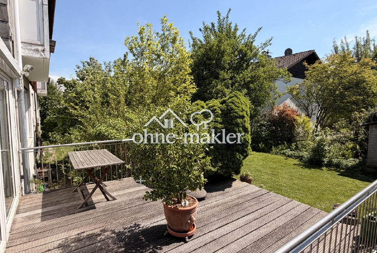 Gartenwohnung in Top-Lage – Wintergarten & Terrasse, 83278 Traunstein