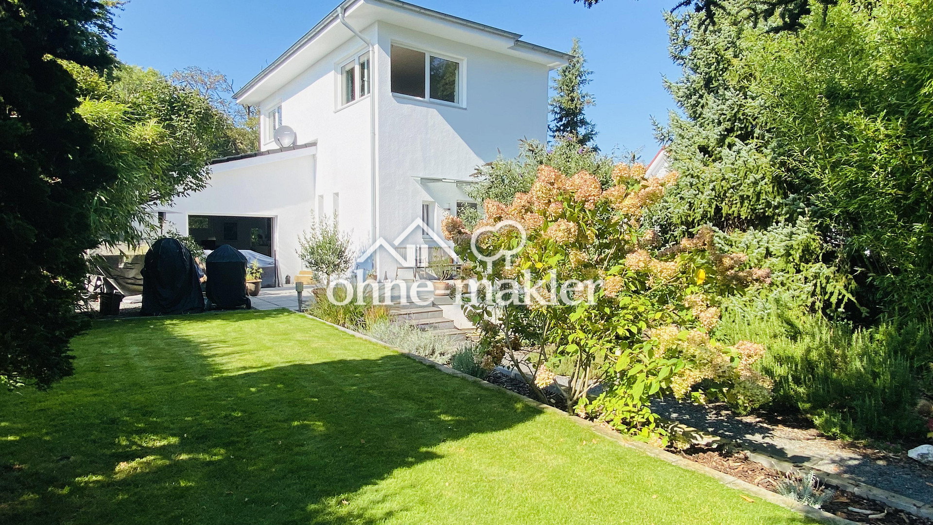 Villa mit Geschichte & Gartenparadies in Erftstadt, 50374 Erftstadt