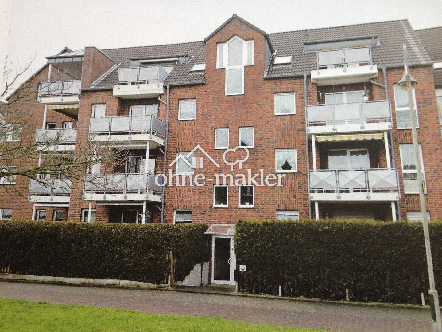 Kapitalanlage mit Dachterrasse in Düsseldorf-Hassels, 40599 Düsseldorf (Benrath Hassels Holthausen Reisholz)
