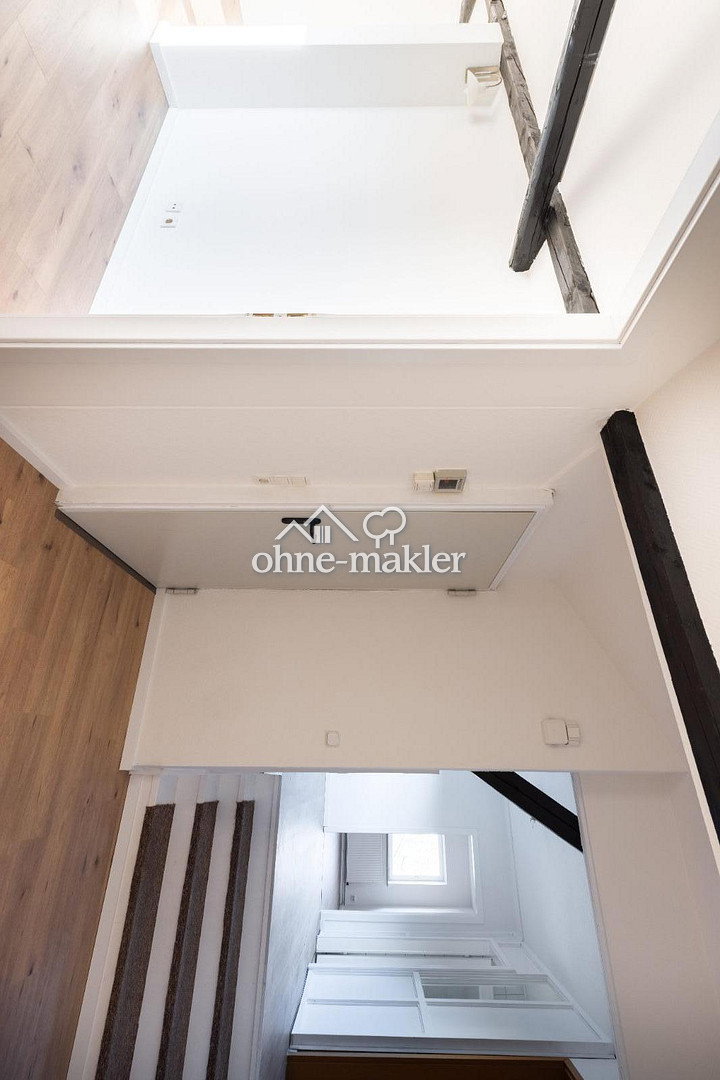 geräumige 5-Zimmer-Wohnung in Quickborn, 25451 Quickborn