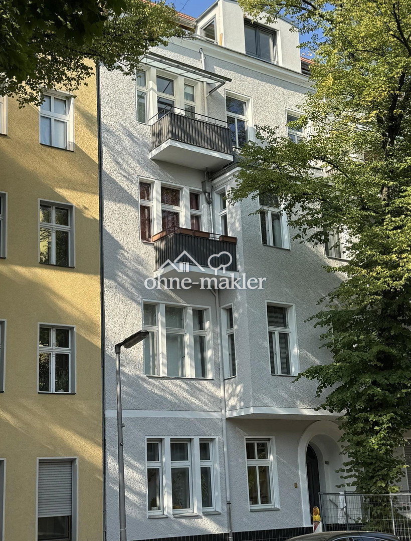 Berlin Reinickendorf Altbau mit Balkon & EBK, 13407 Berlin (Reinickendorf)