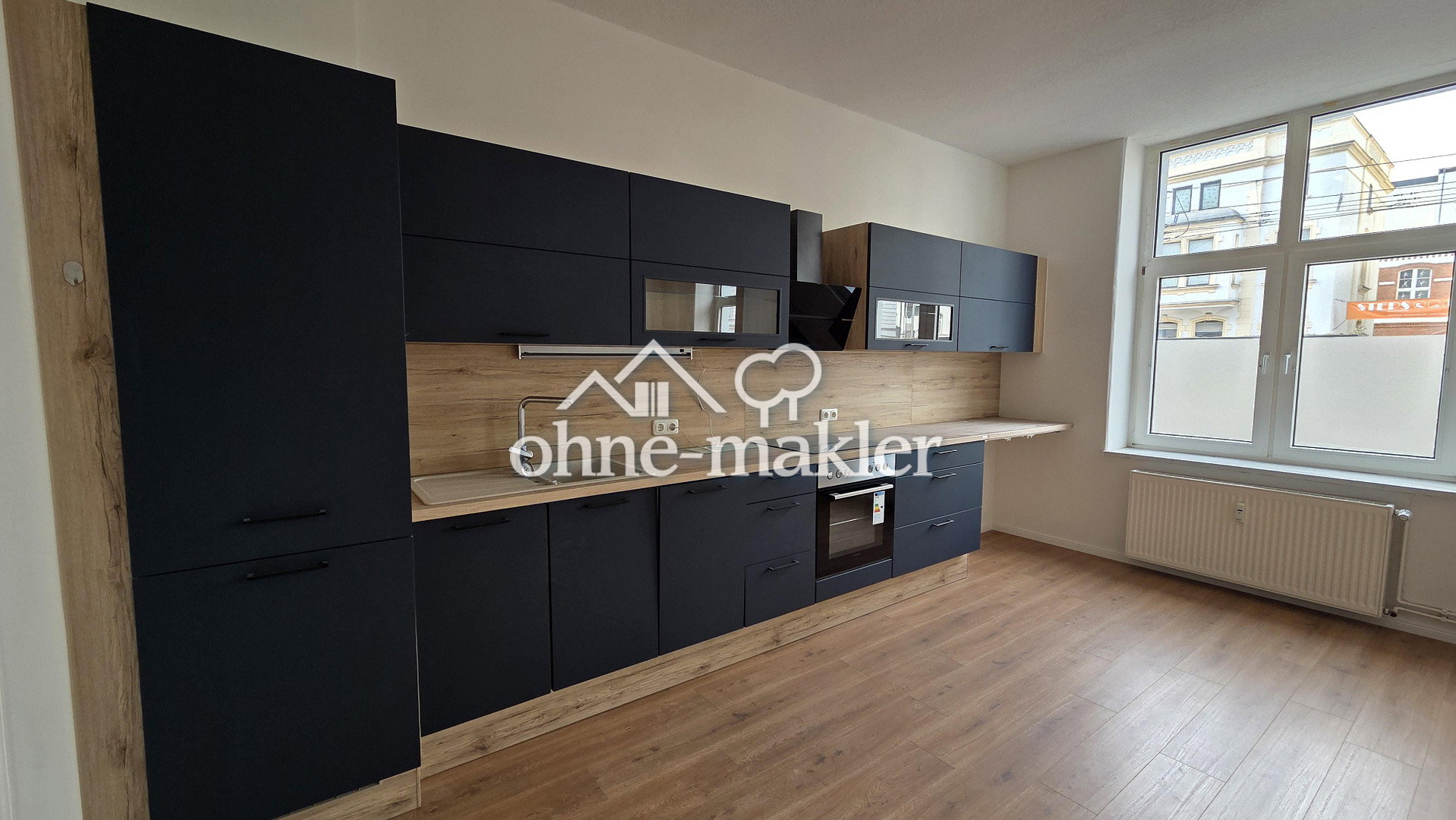 Großzügige 2-Zi Wohnung, EBK, Großes Dusch- Wannenbad, sehr hell, 39108 Magdeburg (Altstadt Stadtfeld Ost)