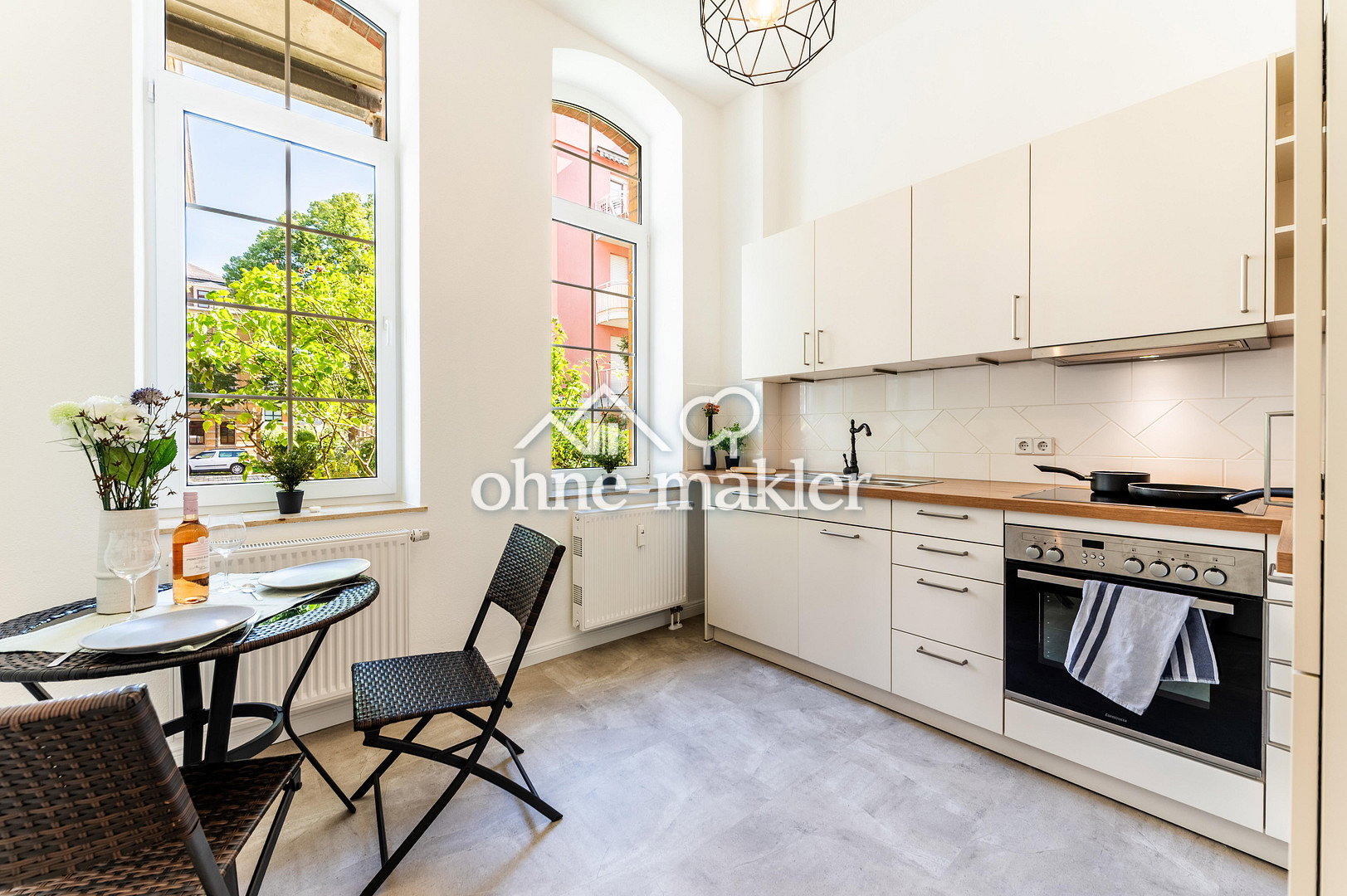 Terrasse & Helligkeit – Ihr neues Zuhause, 1159 Dresden
