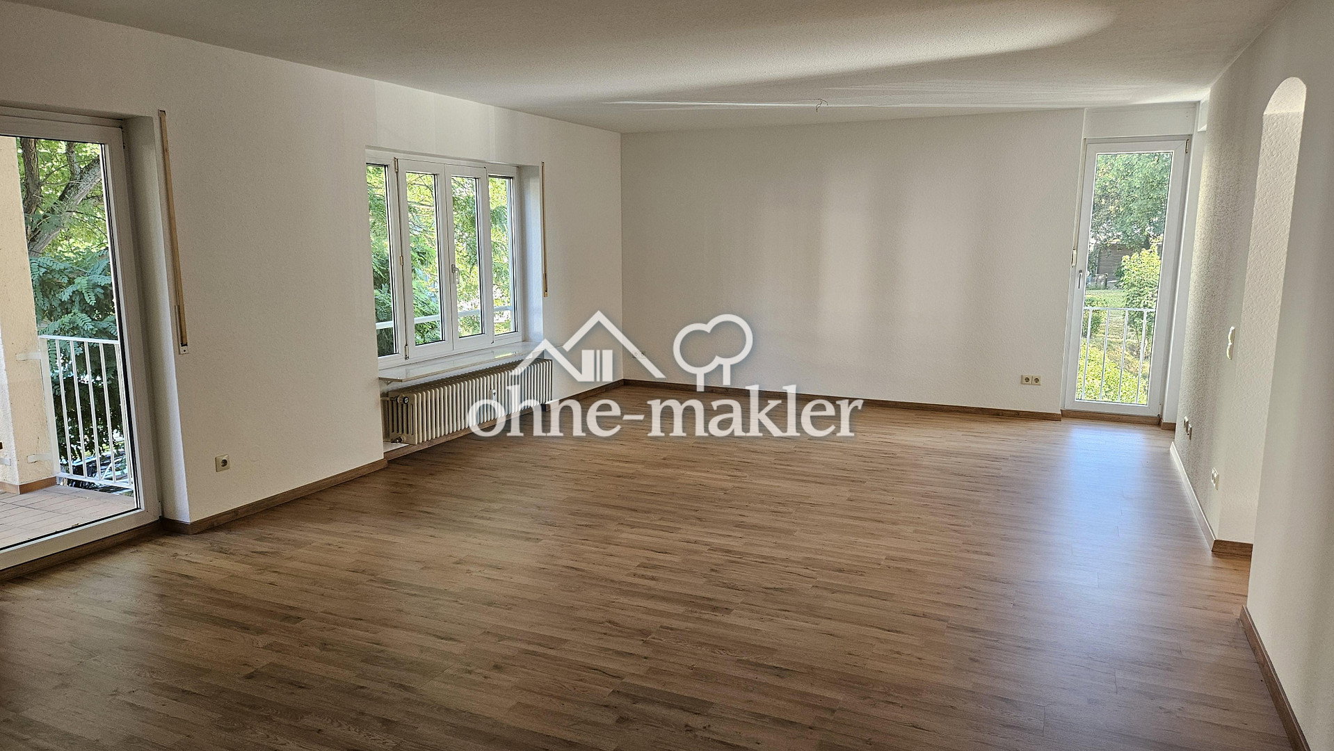 Erstbezug nach Renovierung – Balkon & Loggia, 76744 Wörth am Rhein