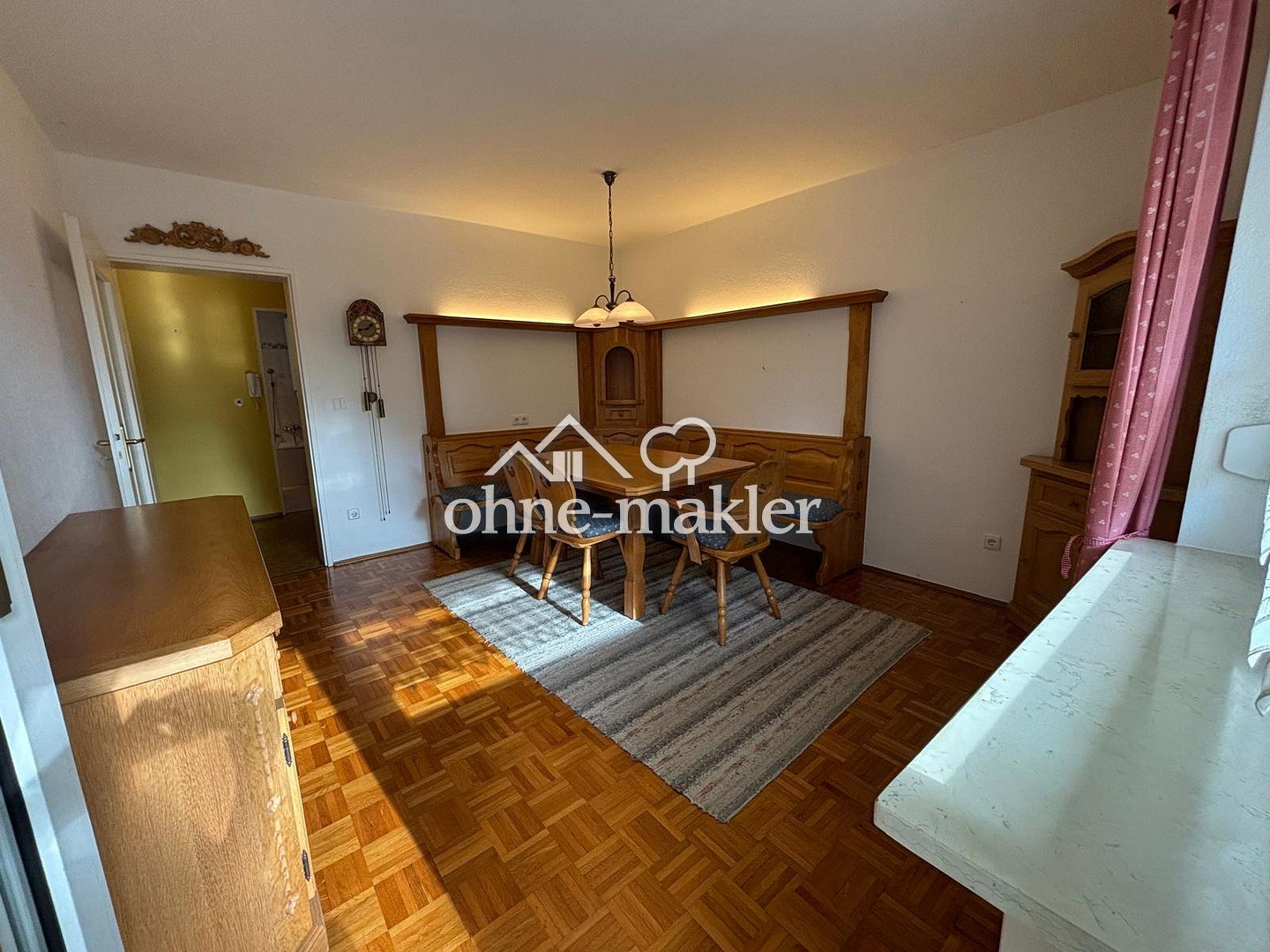 Großzügige 5,5-Zimmer-Wohnung in Ottobrunn, 85521 Ottobrunn