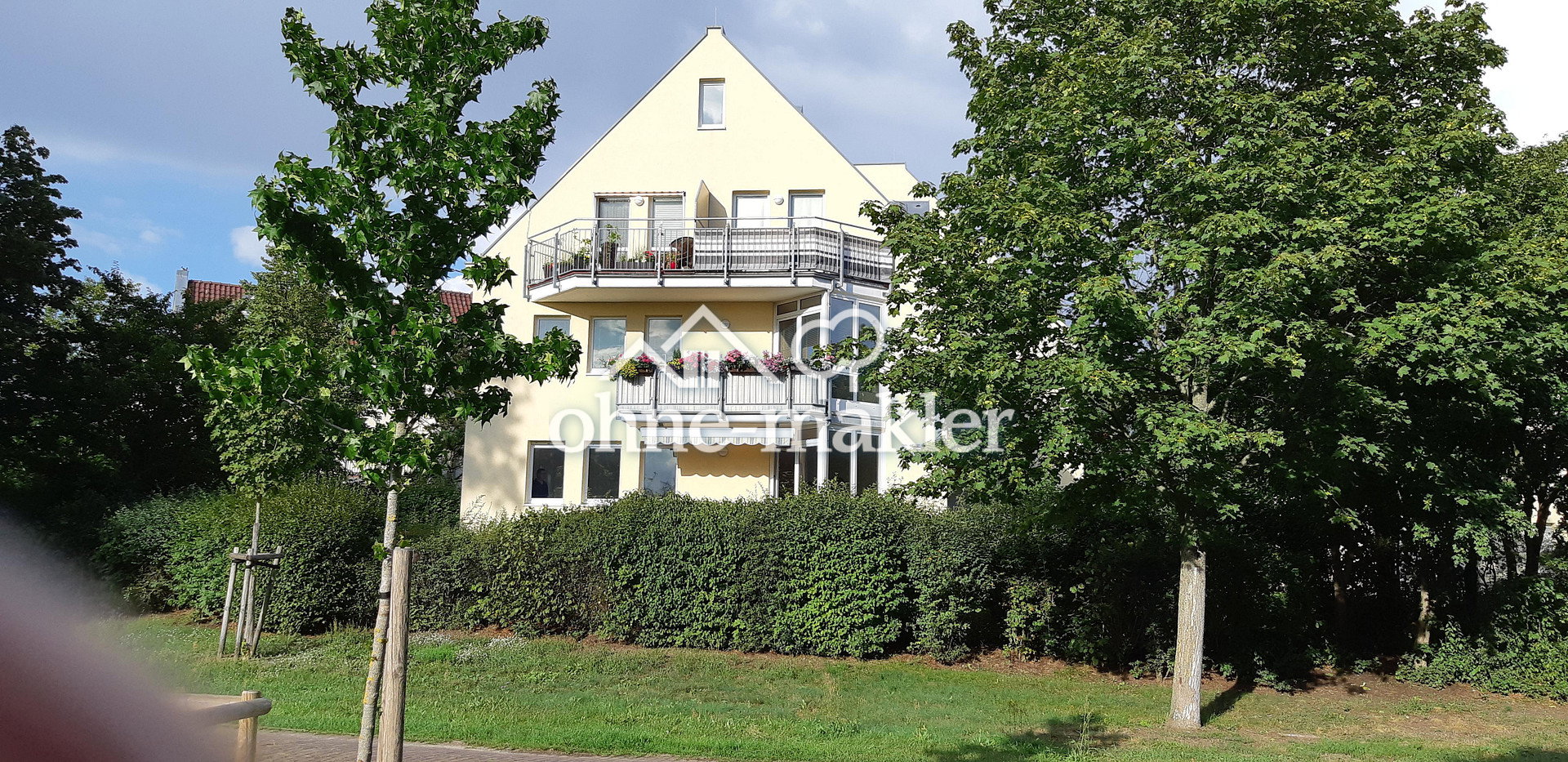 Falkensee Balkon, EBK & Grünblick genießen, 14612 Falkensee