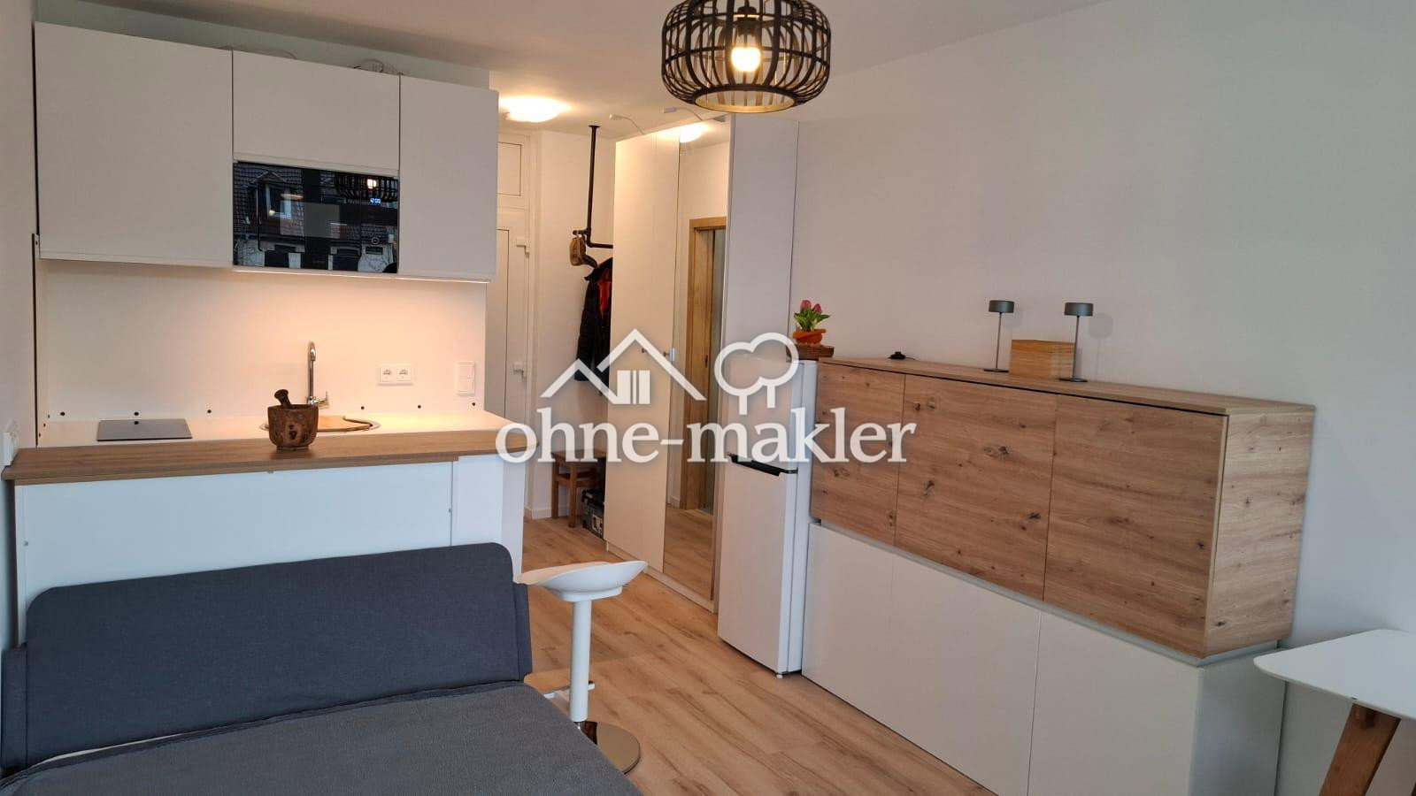 Schwabing-West möbliertes Apartment mit Balkon, 80796 München (Schwabing-West)