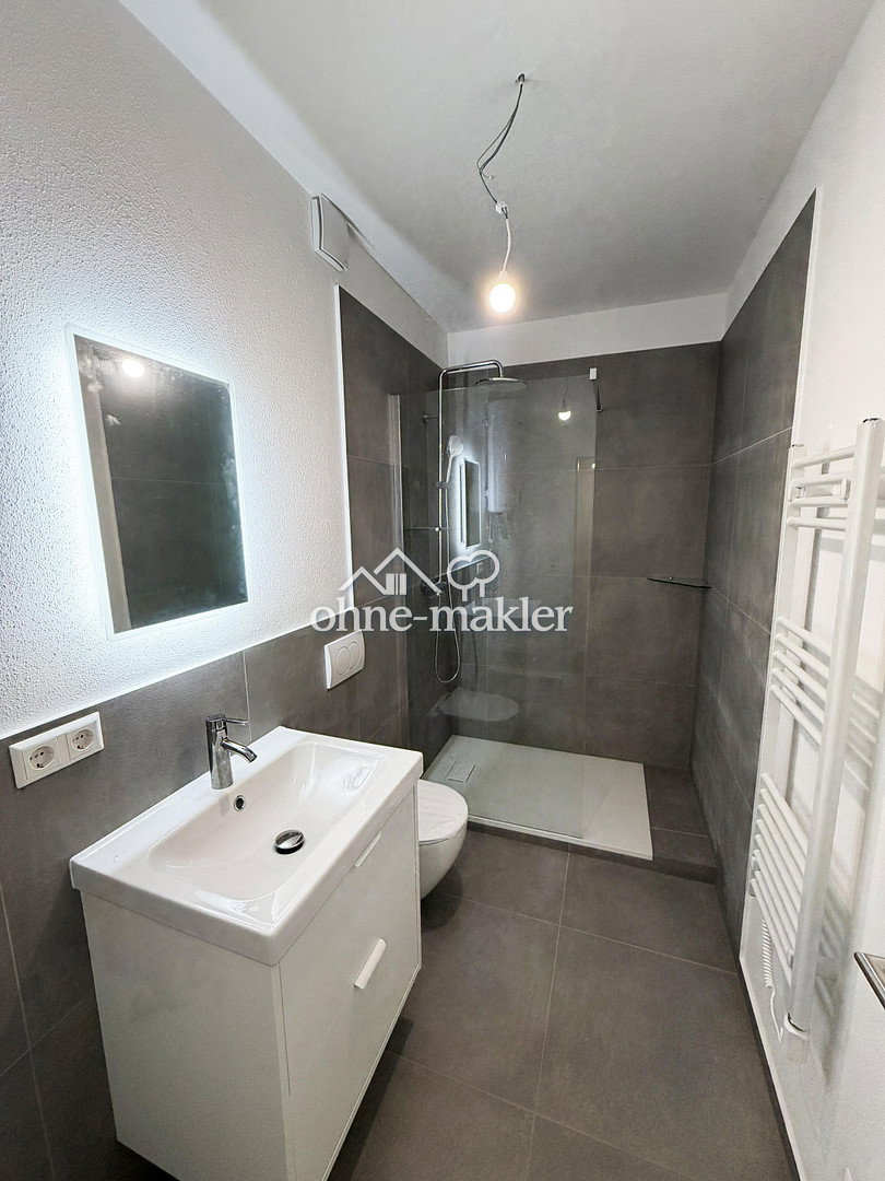 Bad Cannstatt Modernes Apartment, zentrale Lage, 70372 Stuttgart (Bad Cannstatt)